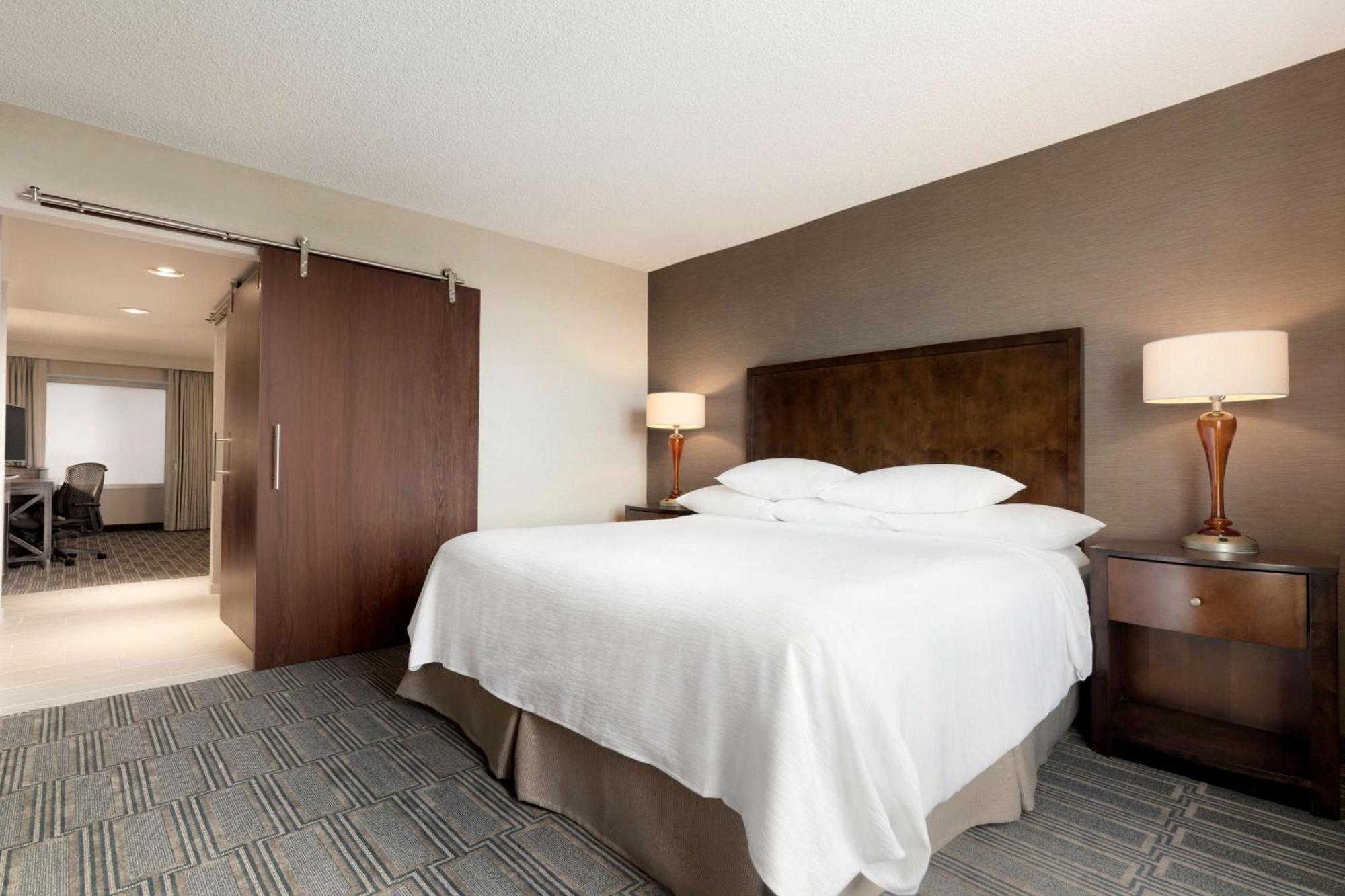 Embassy Suites By Hilton Chicago Lombard Kültér fotó