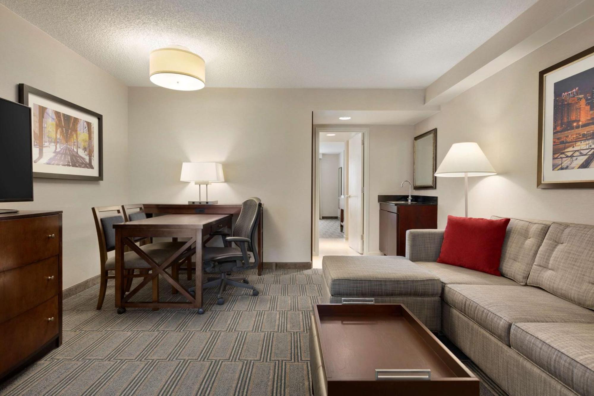 Embassy Suites By Hilton Chicago Lombard Kültér fotó